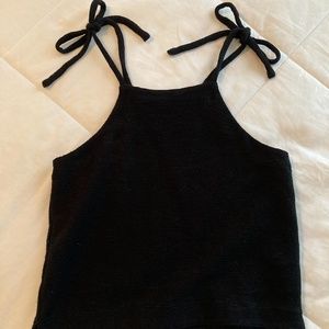 Madewell cropped black shirt